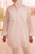 Load image into Gallery viewer, White Tassels Shirt
