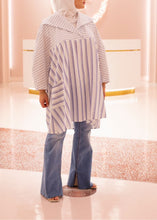 Load image into Gallery viewer, Silver Thread Tunic 1
