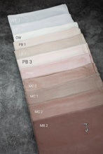 Load image into Gallery viewer, Double Stretch Scarf - Short
