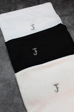 Load image into Gallery viewer, Kleenex Plain Scarf - Short

